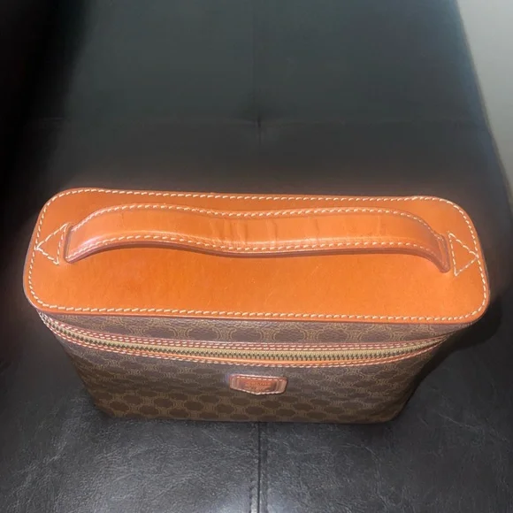 CELINE Macadam Pattern HandBag - Picture 4 of 15